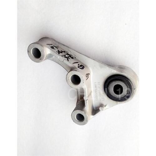 Rear Engine Foot Rubber Pier For 16-17 Geely Emgrand GS Engine Support Rubber Mounting Bracket Suspension Cushion 1.8L AT