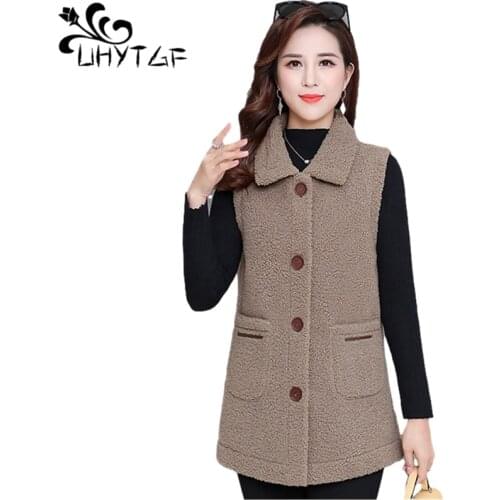UHYTGF Lambswool Spring Autumn Fur Vests For Women Single-Breasted Casual Female Jacket Sleeveless 5XL Plus Size Waistcoat 1542