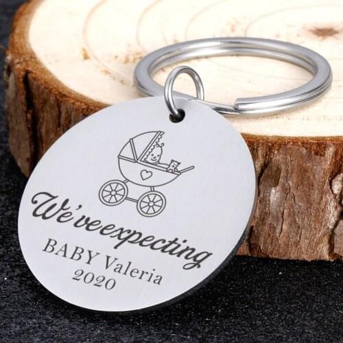 Custom Baby Birth Keychain Gift for New Fathers and Mommy Gift Newborn Baby Key Pendant cute accessories Personality DIY