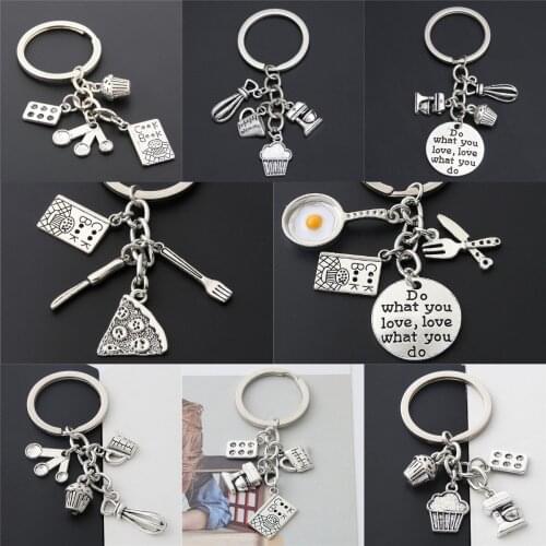 1PC Cook Book Keyring Cake Charms Measuring Spoons Egg with Pan Keychain for Cooks Chefs Baker Gift Baking Jewelry