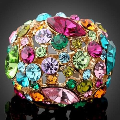 Luxurious Colorful Rhinestones Alloy Glittering Band Statement Ring for Women Wedding Fashion Jewelry Accessory