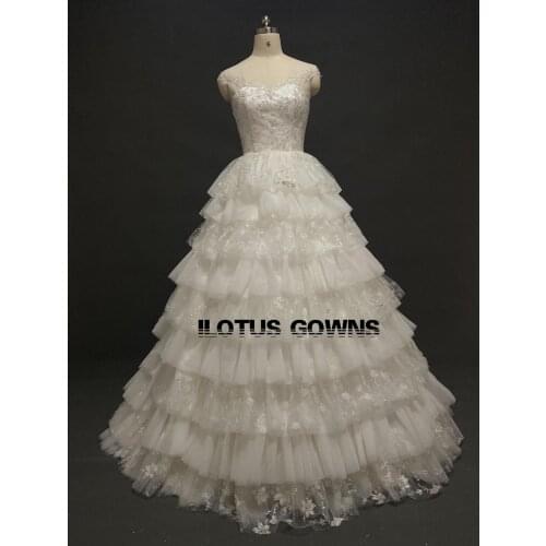 Real Pictures Ball Gown Bridal Dress Tiered Skirt Lace Wedding Dress 2020 Princess With Detachable Sleeves