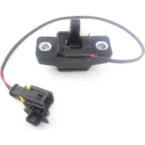 Car Rear Hatch Door Locking Switch for II 1998-2005 8200078950