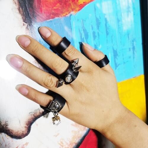 D&D NEW Leather Rings Black Rope Handmade Jewelry Women Ring Gothic Ring Finger Simple Jewelry Gift Accessories