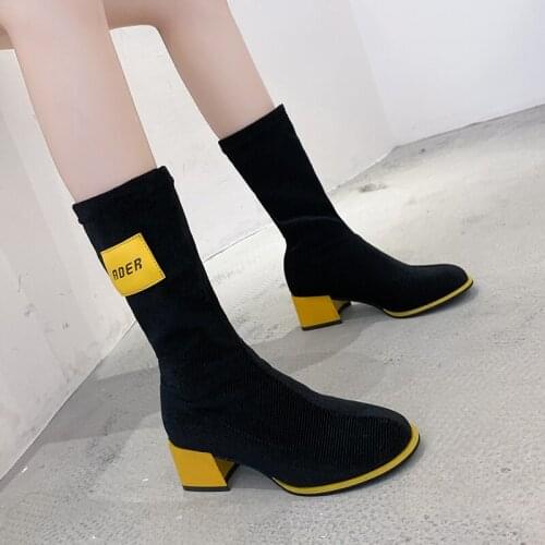 2021 New Winter Womens Boots Fashionable Pull-on High-heeled Suede Boots Round-toe Inner-increasing Square-heeled Womens Boots