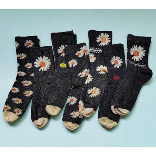 Harajuku Flower Socks For Women Girls Hip Hop 3D Painted Daisy Funny Socks Ankle Long Shiny Streetwear Calcetines Mujer
