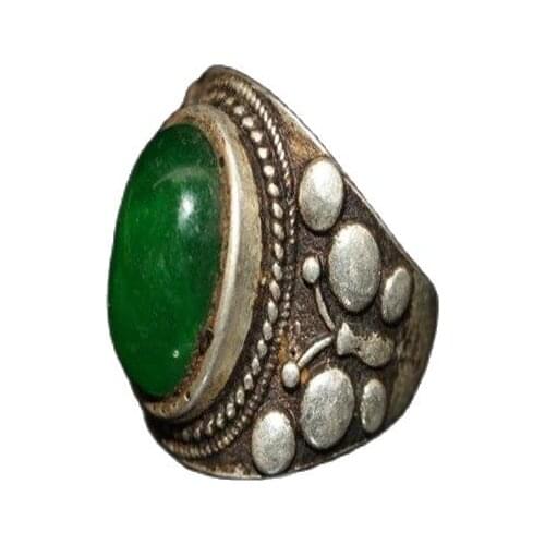 Tibet and Nepal folk old Tibetan silver inlaid with greenstone jade Ring