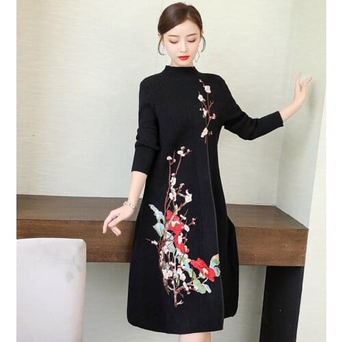 2019 Winter Modern Chinese Cheongsam Qipao Women Knit Dress Autumns Floral Embroidery Long Sleeve Elegant Chinese Dresses TA2093