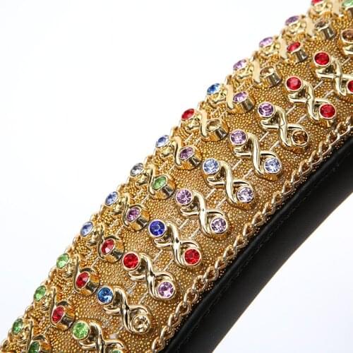 Luxury Crystal Rhinestones Car Steering Wheel Covers Diamond Leather Handlebar Cover Universal Auto Car Interior Accessories