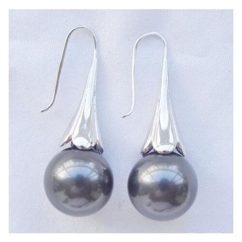 New Arrival Shell Pearl Earrings 16mm Black Round Sea Shell Pearl Morning Glory Hook Earring Luck Wedding Birthday Women Jewelry