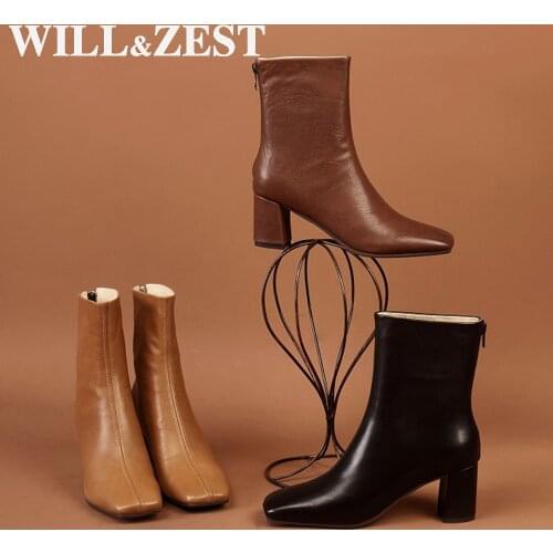 WILL&ZEST Women Short Boots 2020 Leather Black Western High Heels Fur Chunky Winter White Western Booties Wholesale 2021 Fashion