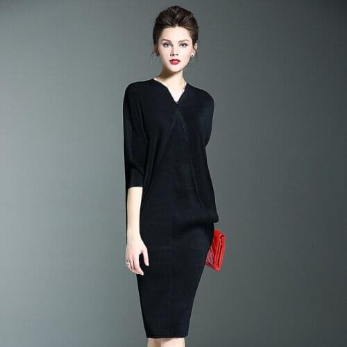 2020 Spring Autumn Temperament Plus Size Dress For Women Western Style Solid Color Bat Sleeve Sexy Package Hip Party Dress Z330