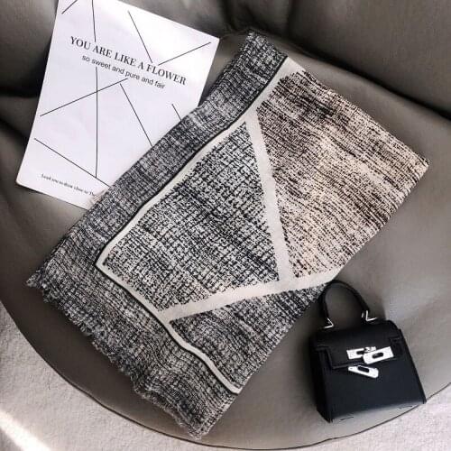 2020 Brand Women nk Painting Geometric Fringe Scarf Fashion Soft Viscose Scarves Lady Autumn Pashminas Bandana Foulards Shawl