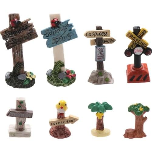 1PC Multi-Styles Creative Micro Landscapes Miniatures Fairy Garden Decoration DIY Resin Craft Grassland Bridge Pool Figurines