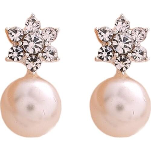 2016 New Pearl Crystal Rhinstone Snow Flower Stud Earrings Earrings for women Brincos Earring Lovely Jewelry