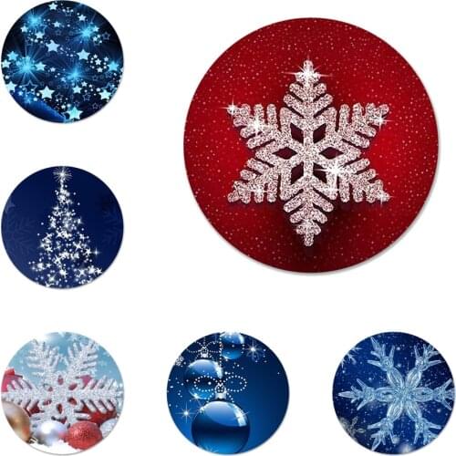 Christmas tree Fashion Icons Pins Badge Decoration Brooches Metal Badges For Backpack Decoration 58mm