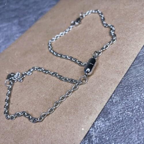 2Pcs/Set Steel O-Shaped Magnet Bracelet for Couples Stainless Steel Charm Attractive Men and Women Valentine'Day New Year Gifts