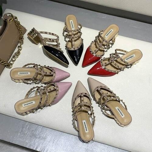 Slippers Women Summer Rhinestone Fashion Bohemian Style Patent Ieather Thick Bottom Hollow ladies Outdoor Sandals Women