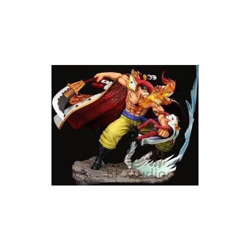 New 22cm Anime figure Edward Newgate GK vs Red Dog Top Furious Old Man White Moustache Action Figures Decoration Model Toys