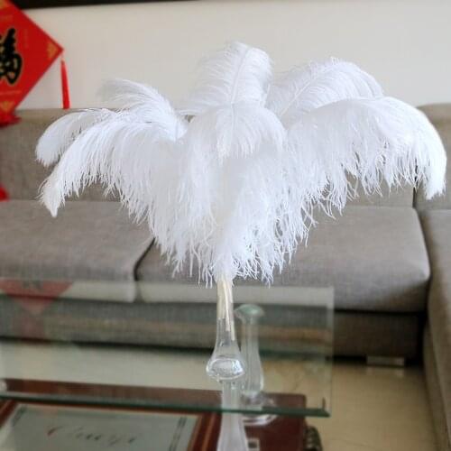 Wholesale high quality Beautiful Fully White ostrich feather 40-45 cm / 16 to 18 inches Wedding feather Decoration plumage