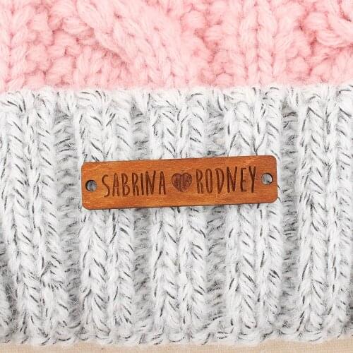 Wooden labels, personalized tags, knit labels, Custom Name, Personalized Name, Custom Design, Name Tags, Vintage (WD1428)