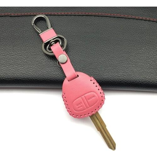 Top layer leather for Mitsubishi colt lancer outlander grandis pajero sport car key chain remote car key cover case 2 buttons
