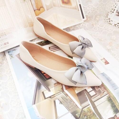 Woman Flats with Silk Bowtie Lady Working Shoes Elegant Style Solid Color 31-46 Plus Big Size All Match Pointed Toe Bowknot