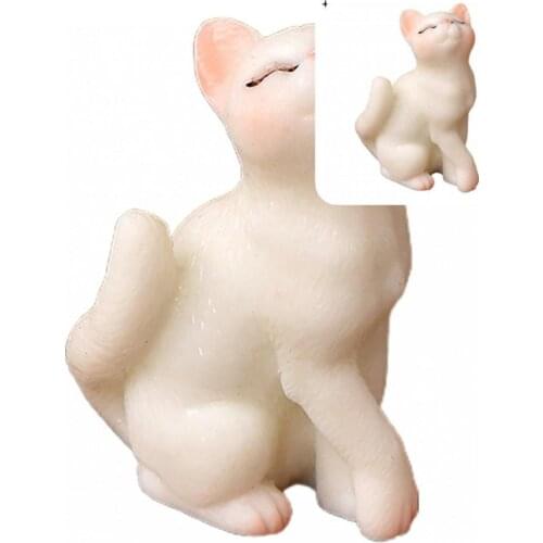 Exquisite Workmanship Plastic Miniature Small Cat Decorative Figurines for Garden