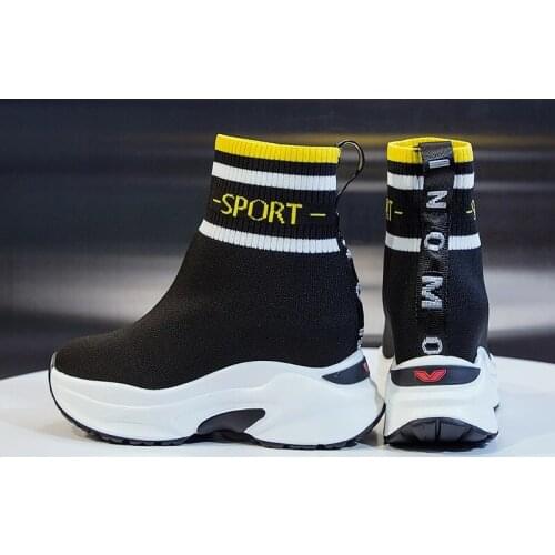 2021 New Sock Sneakers Women Casuals Shoes Designer Womens Autumn Outdoor Shoes Fashion High Top Fabric Breathable Female Shoes