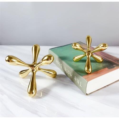 Modern minimalist creative ornaments paperweight press book office study desktop decorations