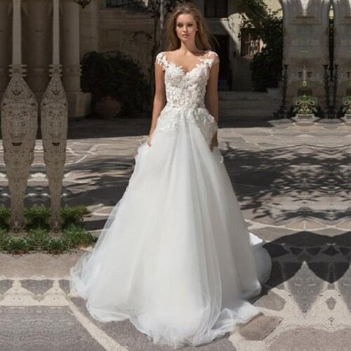 2020 Vestido De Noiva A-Line O Neck Wedding Dress Lace Appliques Bridal Dress Short Sleeve Wedding Gown Sweep Train Backless
