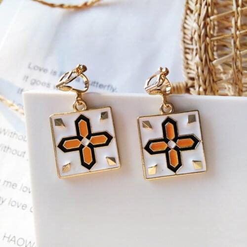 Japan Sakura Flower Floral Clip on Earring Europe Baroque Palace Totem Abstract Cross Square Boxy Shape Clip Earrings No Pierced