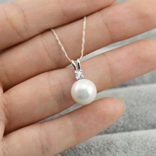 QIAOBEIGE 5pcs 925 Sterling Silver Pearl Mini Pendant Mountings for Women, V-letter DIY Pearl Small Pendant Necklace Accessory