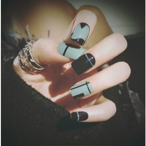 Fashion Charm Square Head Short Fake Nails DIY Artificial Nail Art Professional Nail Tools Supplies 24pcs/box