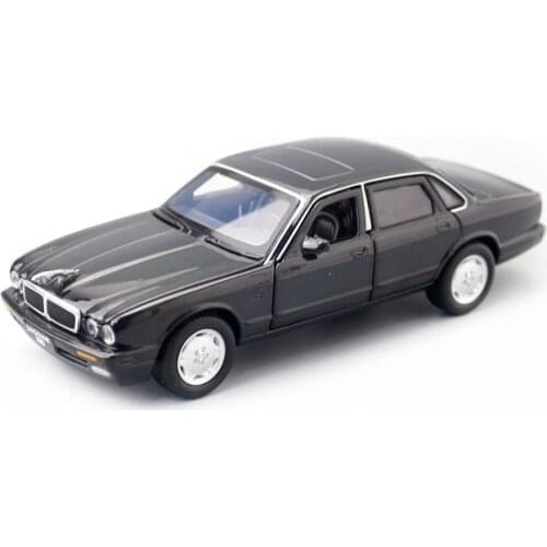 1:32 Scale Jaguar XJ6 Classical JACKIEKIM Diecast Toy Car Vehicle Sound & Light Pull Back Educational Collection Gift For Kid