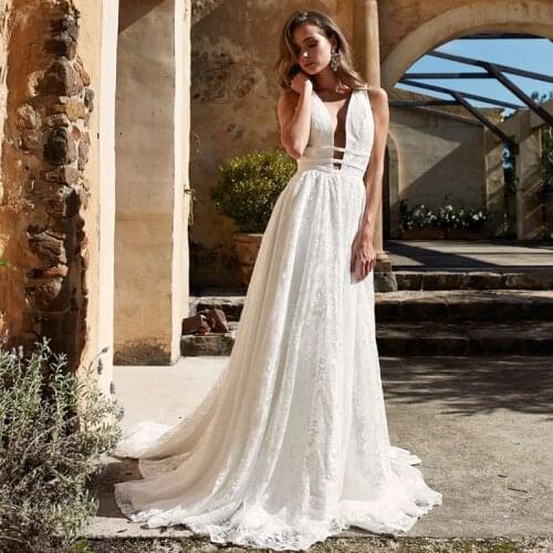 Lace Boho Wedding Dress 2021 Sleeveless A Line Bride Dress Sexy V Neck Princess Wedding Gown Custom Made Backless vestido de