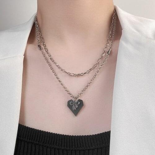 VSnow Minimalist Double Layer Love Heart Bow-knot Pendant Necklace for Women Asymmetric Metallic Chunky Chain Necklace Jewelry