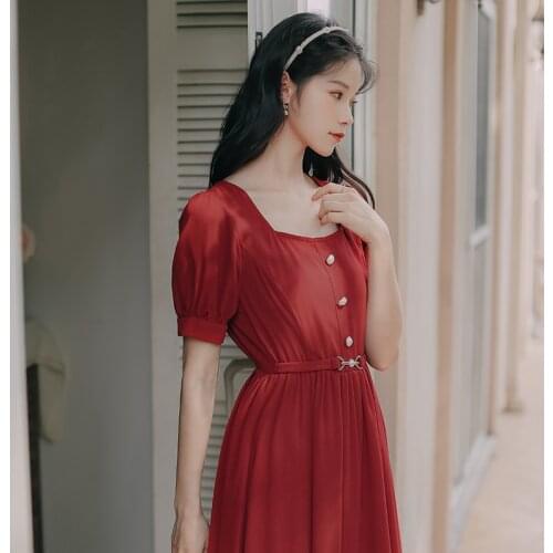 Summer Short Sleev Temperament Dress Women 2021 French Vintage Square Collar Elegant chic Pearl Single-breasted Red Party Dresse