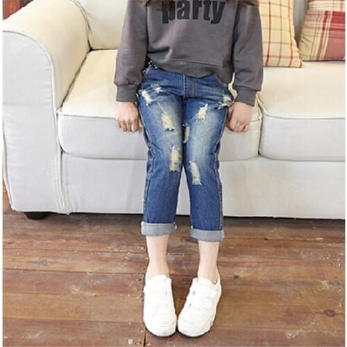 2017 childrens clothing for boys and girls hole jeans. Baby autumn Korean children denim trousers baby pants szie: 2-10years