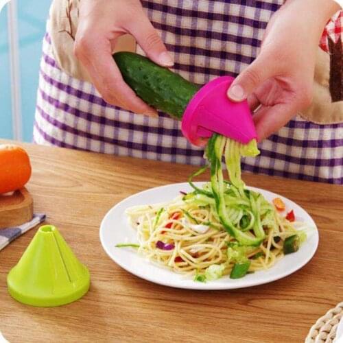 Multifunctional Spiral Design Kitchen Small Size Portable Vegetable Fruit Slicer Cutter Cucumber Manual Potato Carrot Grater