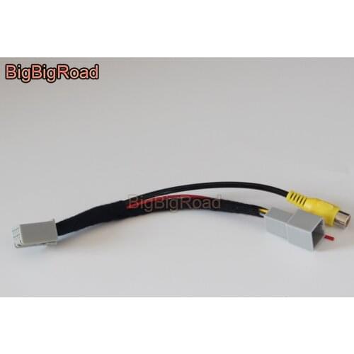 BigBigRoad For Mitsubishi Outlander ES 2018 8 Pins Car Adapter Connector Wire Cable Rear View Camera Original Video Input RCA
