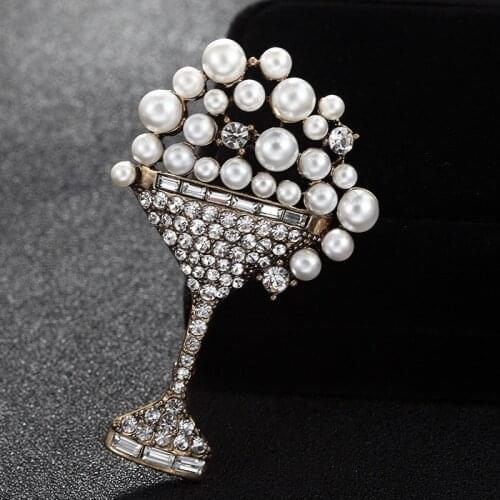 Full Imitation Pearl Cup Cartoon Brooch Pins For Men Jewelry Vintage Statement Punk corsage accessories Rhinestone Brooches