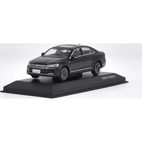 High quality original 1:43 NEW PASSAT alloy model,simulation collection gifts,die-cast metal car model ornaments,free shipping