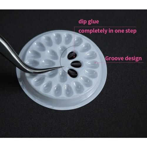 100pcs Eyelash Plastic Glue Holder Glue Gasket Adhesive Pallet Eyelash Extension Glue Pads Flower Shape Pad Makeup Tool