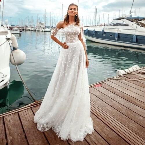 Elegant Boho Wedding Dresses One Shoulder Lace Glitter Star Beach Bridal Gowns Vintage White Ivory Vestido De Novia Custom Made