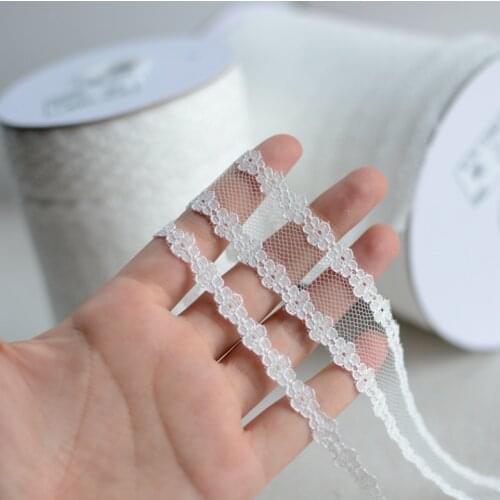 4 Meters/lot High Quality Embroidered Lace Trim White Flower Lace Fabric Clothing Supplies DIY Sewing Craft Dress Decoration