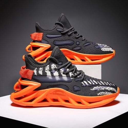 Summer Fashion Mens Casual Sneakers Gray Orange Fluorescent Lightweight Men Blade Sneakers Breathable Knitting Chunky Shoes Men