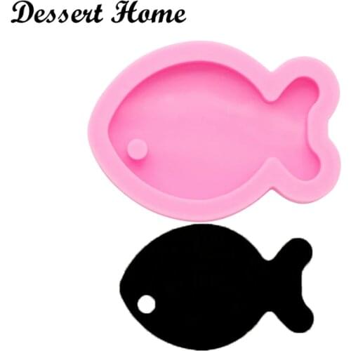 DY0088 DIY epoxy resin molds Small fish silicone mold for keychains Jewelry Making Accessories Tools