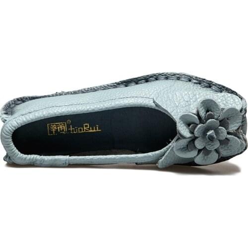 2021 National style comfortable leather soft-soled womens shoes bean shoes shallow mouth pure handmade single-shoe girl