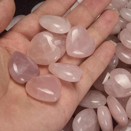 1pcs Natural Rose Quartz Heart Shaped Pink Crystal Carved Palm Love Healing Stone